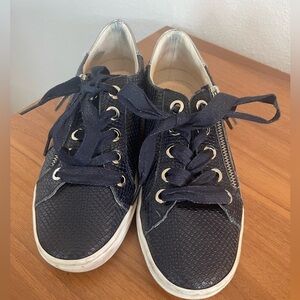 Ron white sneakers size 37